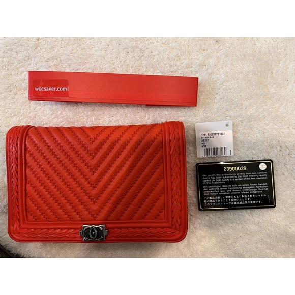 Chanel Chevron Braided Wallet on Chain (WOC) - Picture 5 of 9